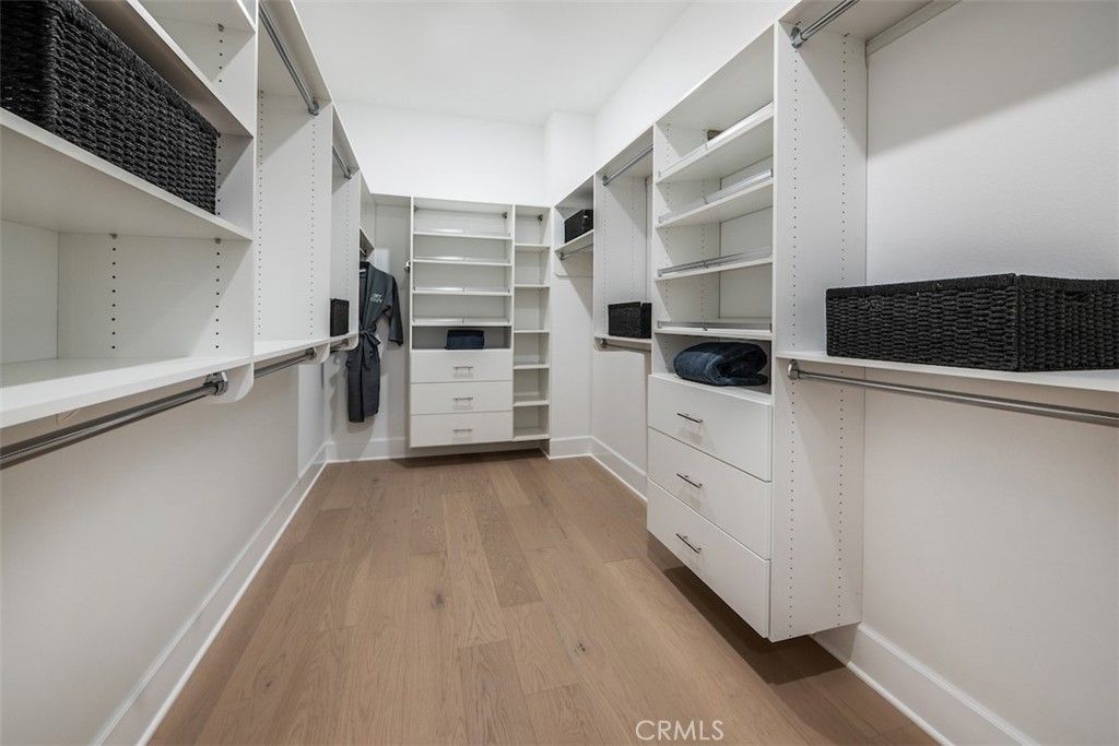 Image 8 of property listing at 205 Briar Moon, Irvine, CA 92618