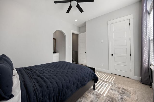 111 Coronado Street, Houston, TX 77009