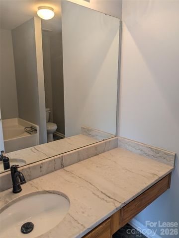 18474 Streamline Court, Cornelius, NC 28031