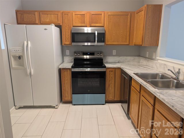 18474 Streamline Court, Cornelius, NC 28031