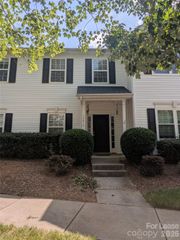 18474 Streamline Court, Cornelius, NC 28031