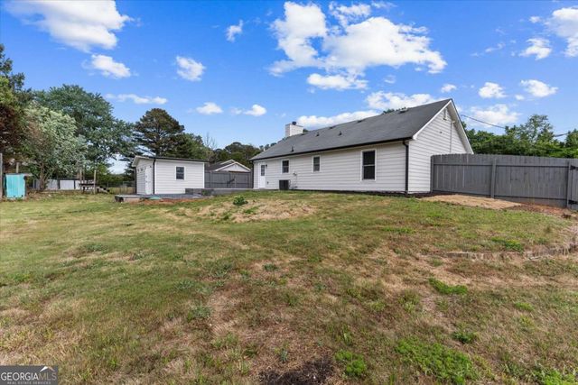 1587 Cronic Town Road, Auburn, GA 30011
