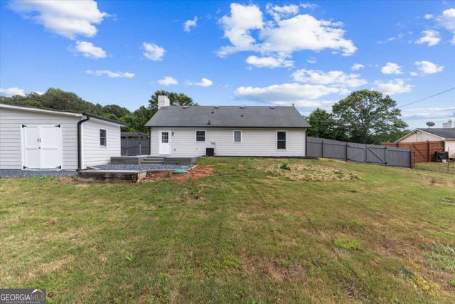 1587 Cronic Town Road, Auburn, GA 30011