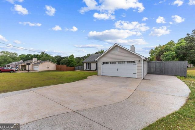 1587 Cronic Town Road, Auburn, GA 30011