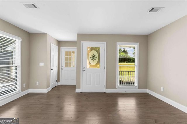 1587 Cronic Town Road, Auburn, GA 30011