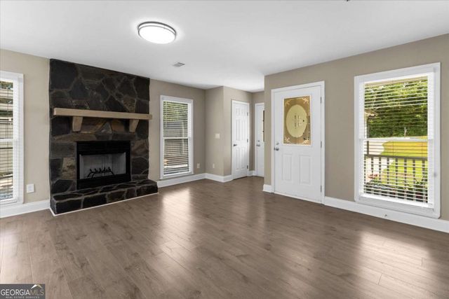 1587 Cronic Town Road, Auburn, GA 30011