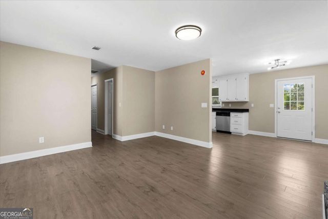 1587 Cronic Town Road, Auburn, GA 30011