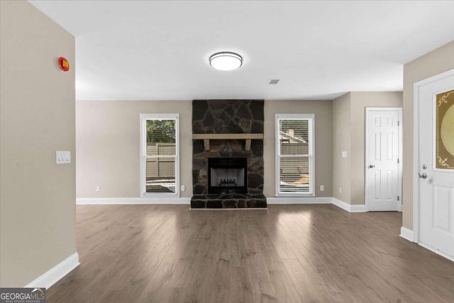 1587 Cronic Town Road, Auburn, GA 30011