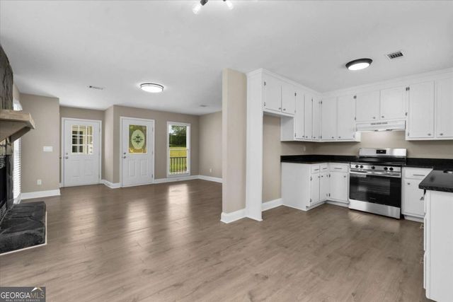 1587 Cronic Town Road, Auburn, GA 30011