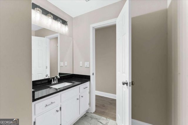 1587 Cronic Town Road, Auburn, GA 30011
