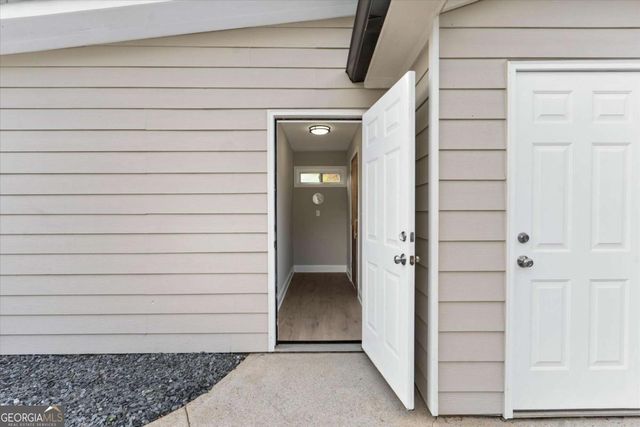 1587 Cronic Town Road, Auburn, GA 30011