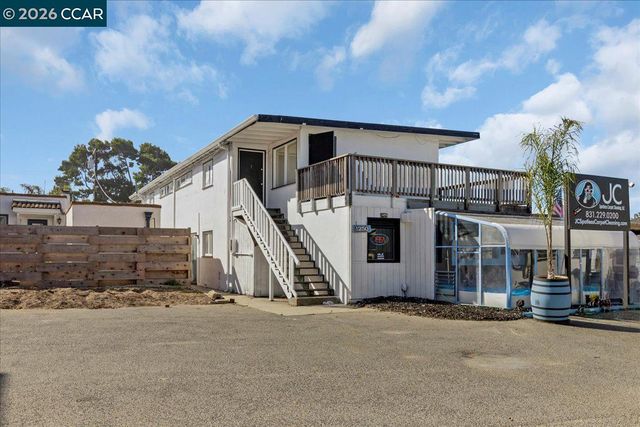 1230 Del Monte Ave, Monterey, CA 93940