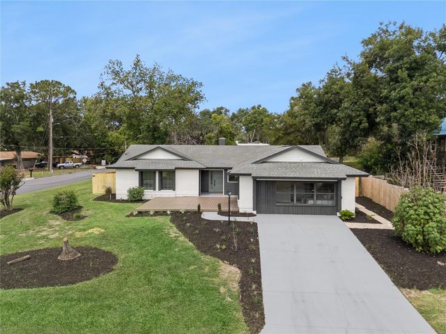 1500 WEST AVENUE, Clermont, FL 34711