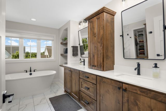 5250 Yellowstone Lane N, Plymouth, MN 55446