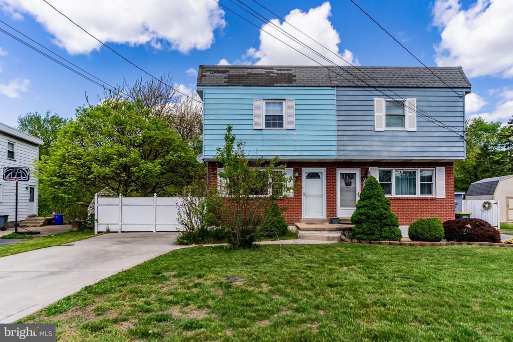 721 ERFORD RD, Camp Hill, PA 17011