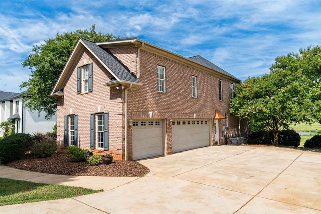 771 E Long Bay Drive, Inman, SC 29349