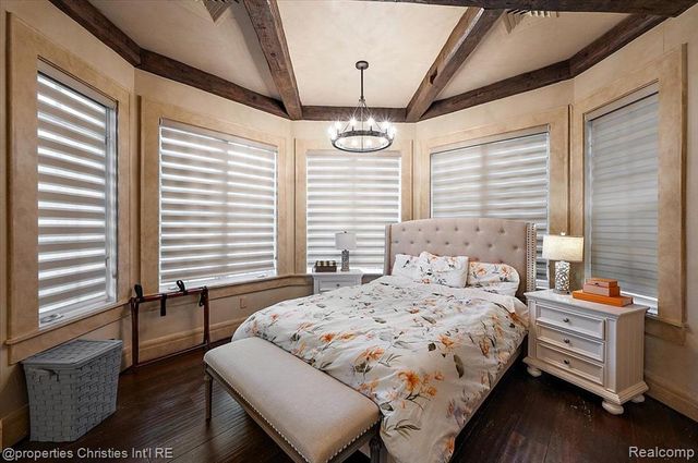 3701 Northwood, West Bloomfield, MI 48324