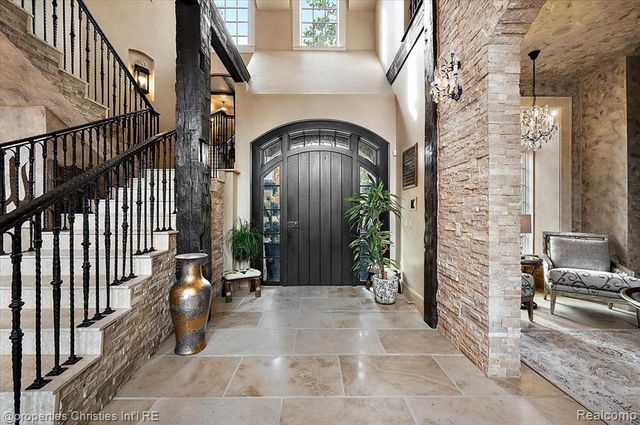 3701 Northwood, West Bloomfield, MI 48324