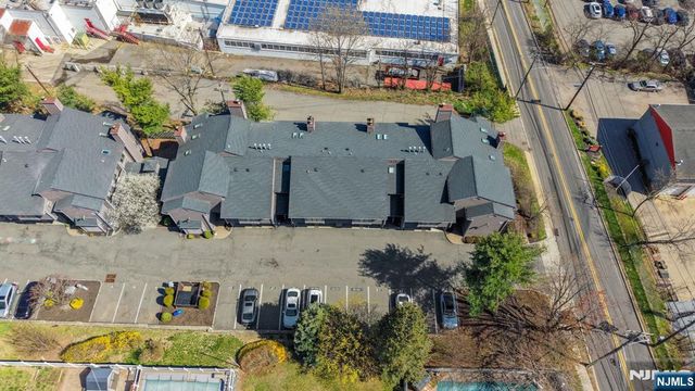 855 Valley Brook Avenue 1B, Lyndhurst, NJ 07071