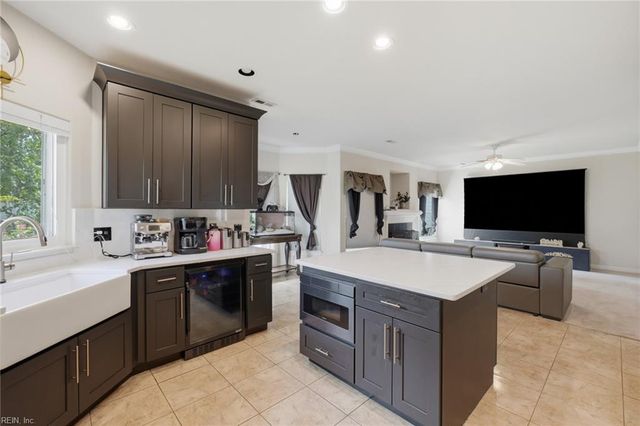 3217 Marengo DR, Virginia Beach, VA 23456