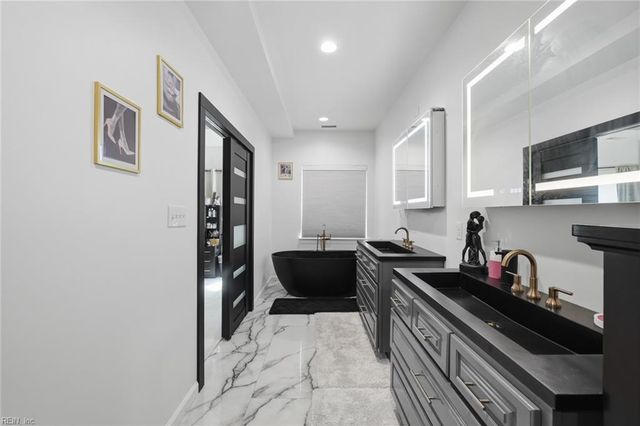 3217 Marengo DR, Virginia Beach, VA 23456