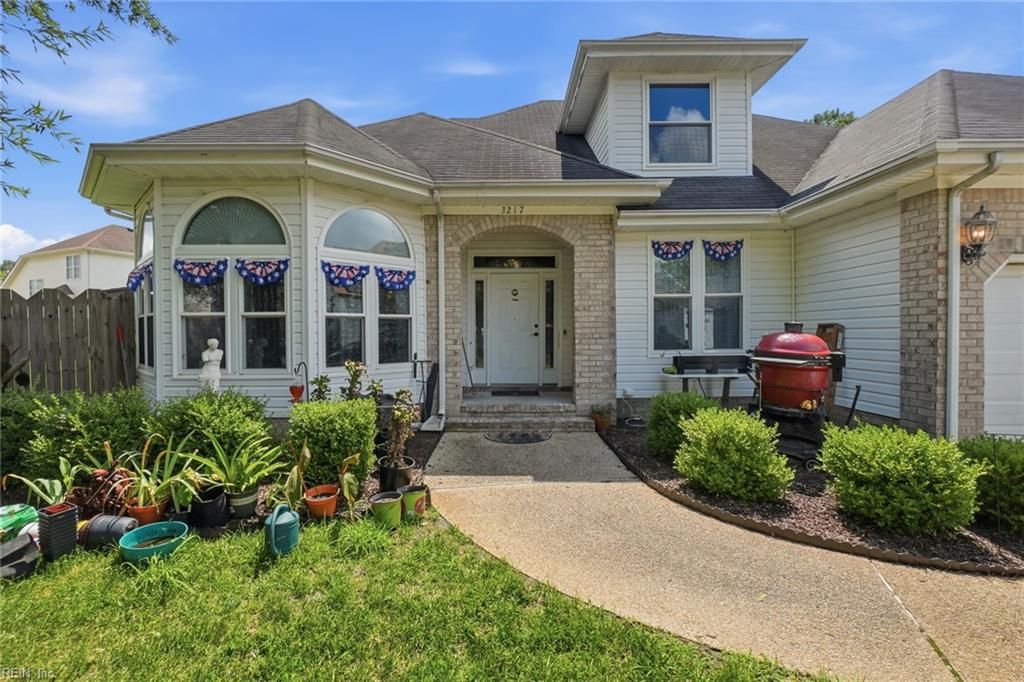 3217 Marengo DR, Virginia Beach, VA 23456