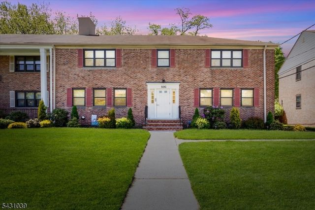 53 Sandra Circle 3, Westfield Town, NJ 07090