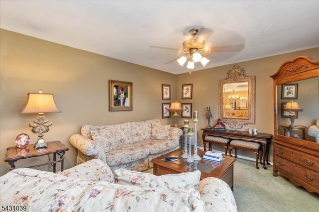 53 Sandra Circle 3, Westfield Town, NJ 07090
