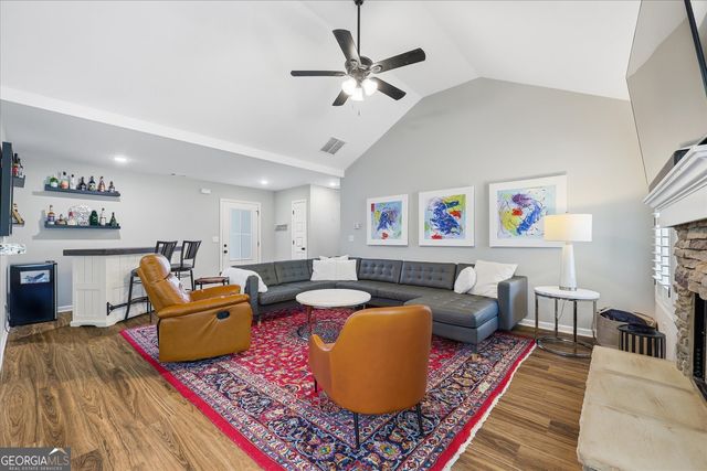 245 Brittany Pointe Lane, Athens, GA 30606
