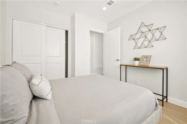 4141 E Addington Avenue, Anaheim, CA 92807