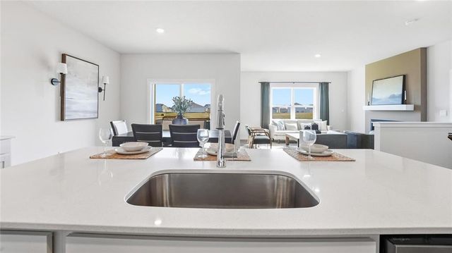 20027 Cornice Street, Spring Hill, KS 66083