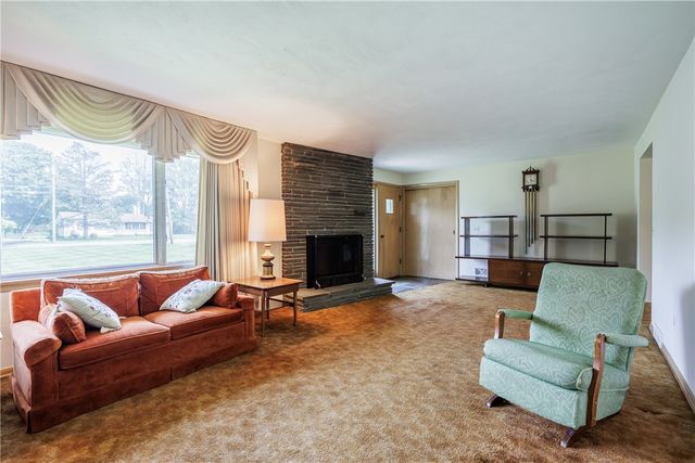 215 North Avenue, Greece, NY 14626