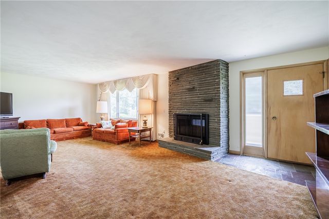 215 North Avenue, Greece, NY 14626