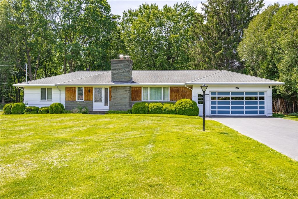 215 North Avenue, Greece, NY 14626
