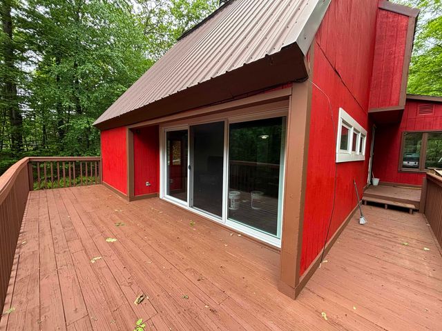 174 Pond Brook Road, Chesterfield, NH 03466