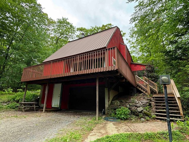 174 Pond Brook Road, Chesterfield, NH 03466