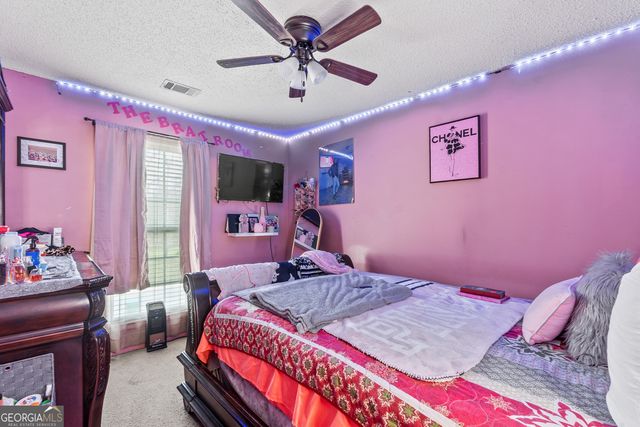 155 River Forest Drive NE, Milledgeville, GA 31061