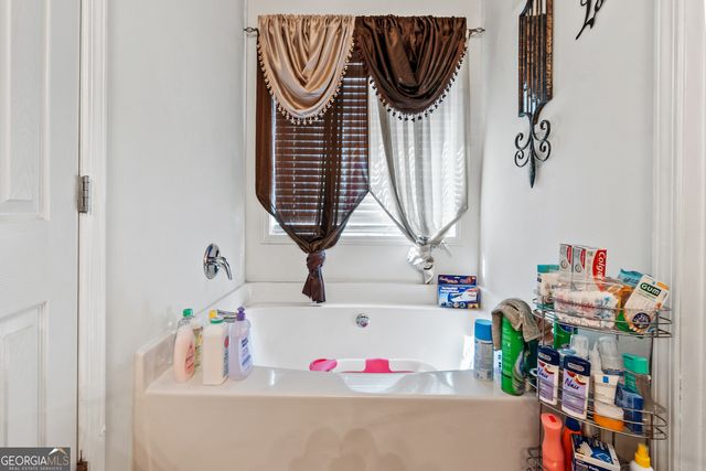 155 River Forest Drive NE, Milledgeville, GA 31061