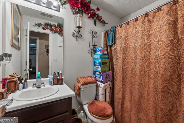 155 River Forest Drive NE, Milledgeville, GA 31061