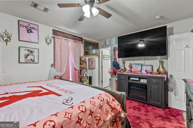 155 River Forest Drive NE, Milledgeville, GA 31061