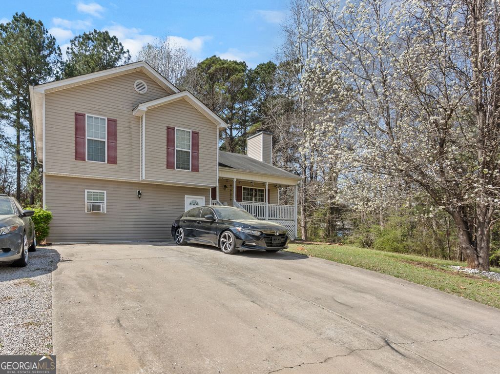 155 River Forest Drive NE, Milledgeville, GA 31061