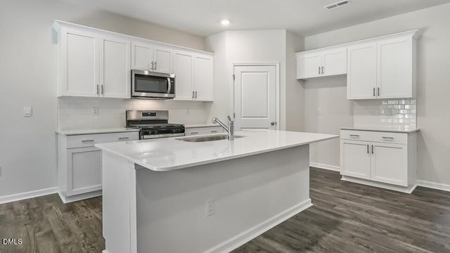 860 Bullhorn Drive, Wake Forest, NC 27587