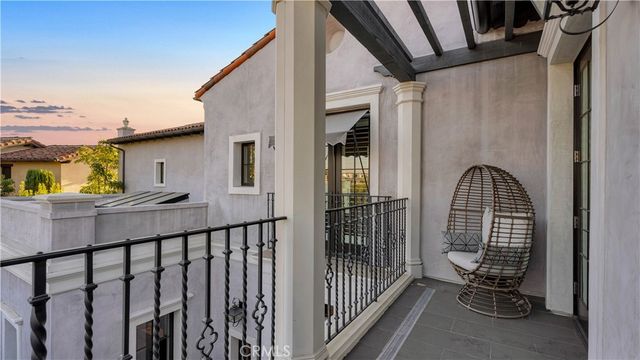 2 Thomas Road, Ladera Ranch, CA 92694