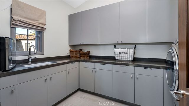 2 Thomas Road, Ladera Ranch, CA 92694