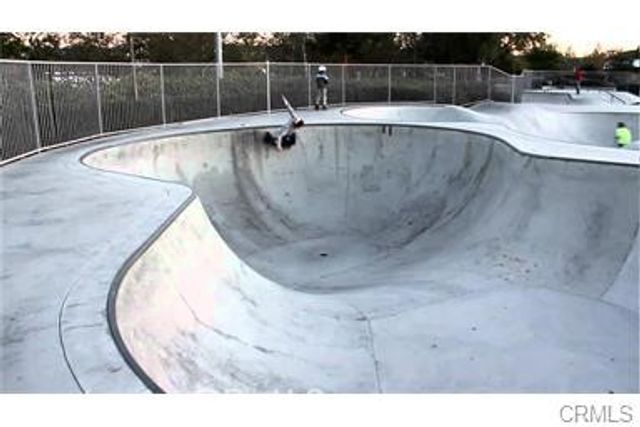 2 Thomas Road, Ladera Ranch, CA 92694