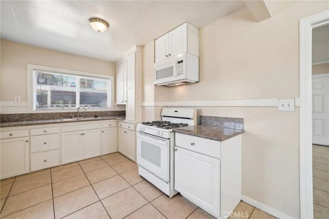 12814 Benson B, Chino, CA 91710