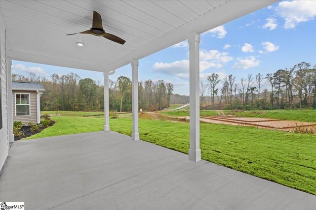 462 Amaryllis Lane, Woodruff, SC 29388