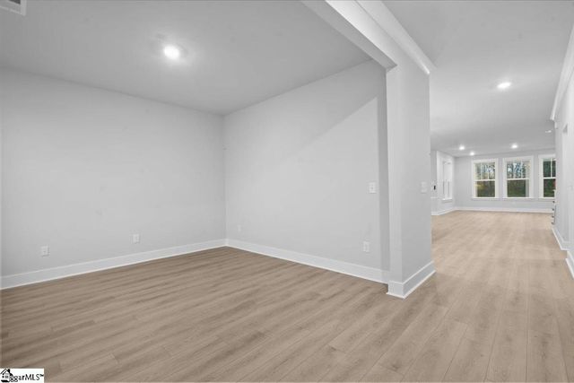 462 Amaryllis Lane, Woodruff, SC 29388