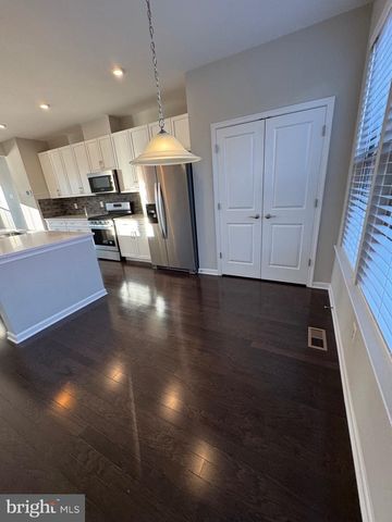 120 TOLOCKA TER NE, Leesburg, VA 20176