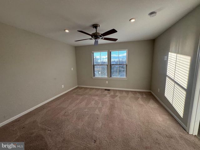 120 TOLOCKA TER NE, Leesburg, VA 20176